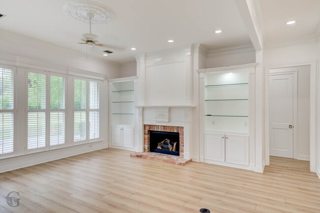 Photo - 316 Autumn Ridge Dr