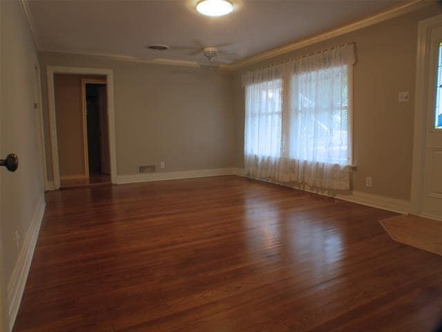 Photo - 409 Jagoe St