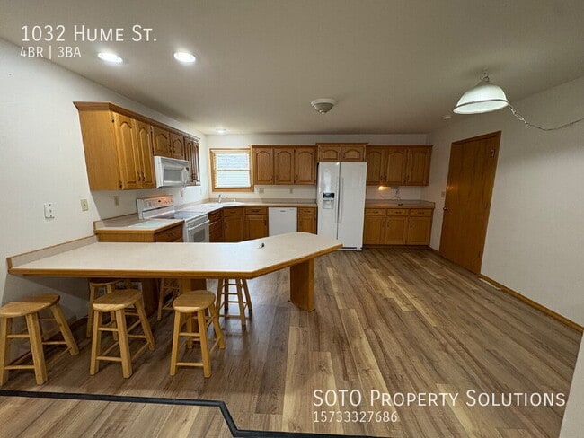 Photo - 1032 Hume St