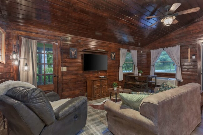 Photo - 15039 Pleasant Valley Rd Unidad SI ID1496058P