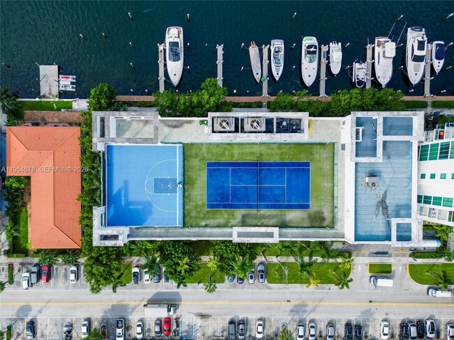 Photo - 7928 East Dr Unit 303