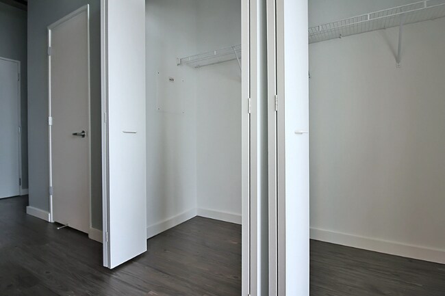 Photo - 1443 S State St