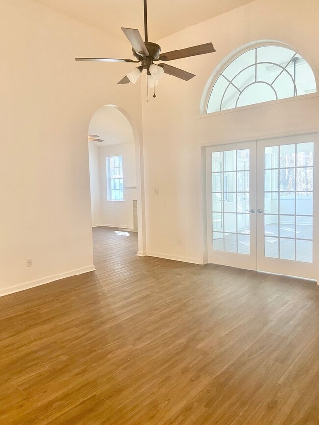 Photo - Large 5 BR Home in a cul de sac neighborhood in Pooler,Ga!