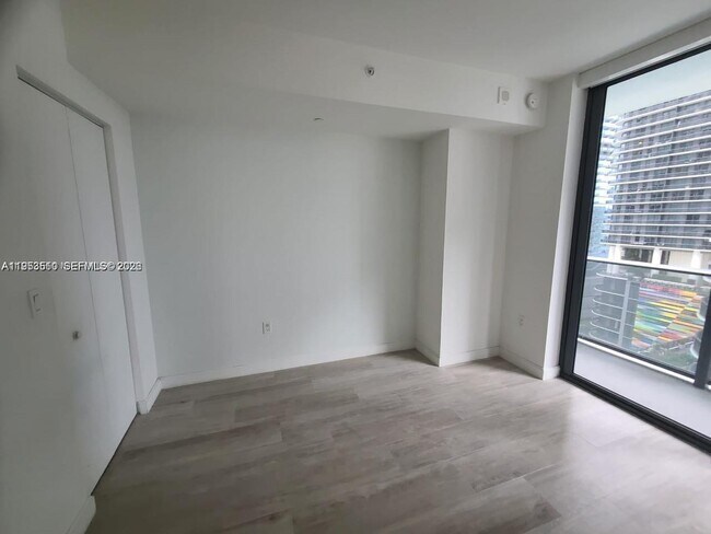 Photo - 55 SW 9th St Unit 1502