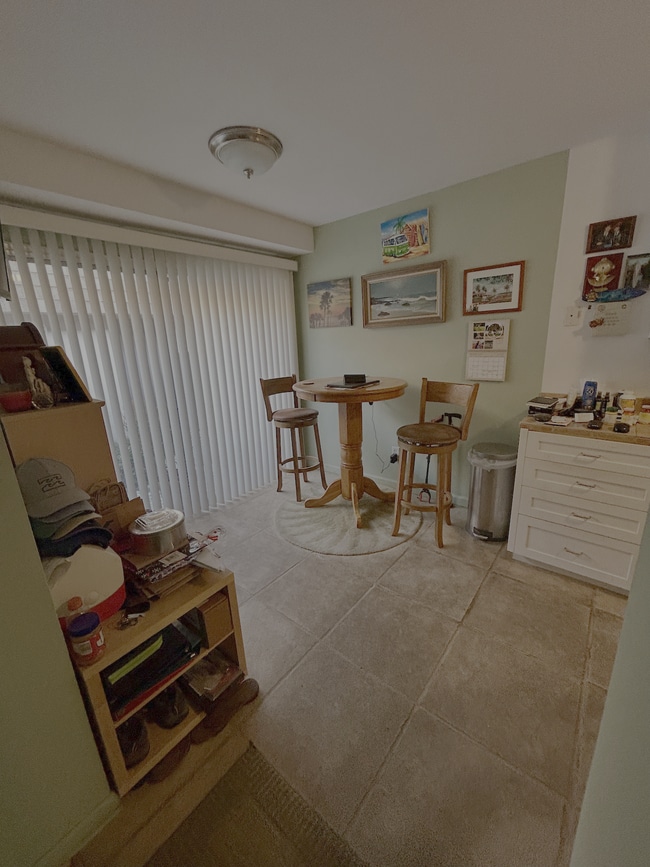 Photo - 4560 Anne Sladon St