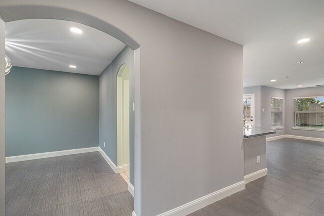 Photo - 18103 Red Ash Ct