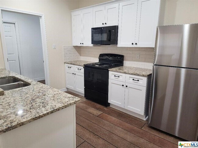 Photo - 546 Lost Trl