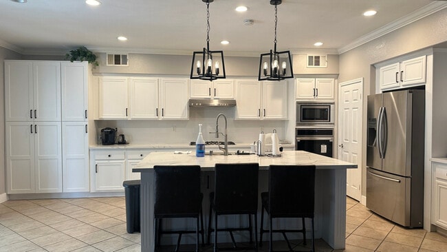 Building Photo - 13275 Brass Ring Ln Rental