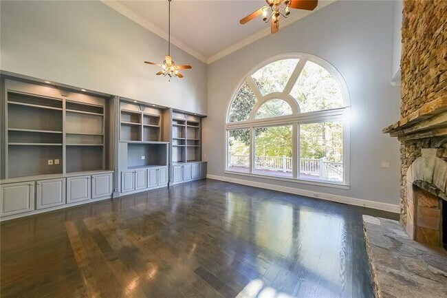 Photo - 2747 Lockerly Ln