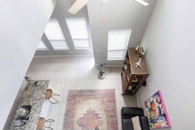 Photo - 1413 Holly St