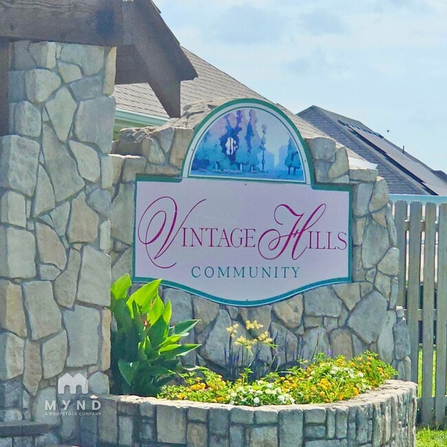 Photo - 4840 W Skyler Dr