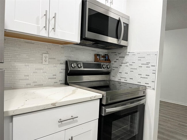 Photo - 4135 NW 88th Ave Unit 201