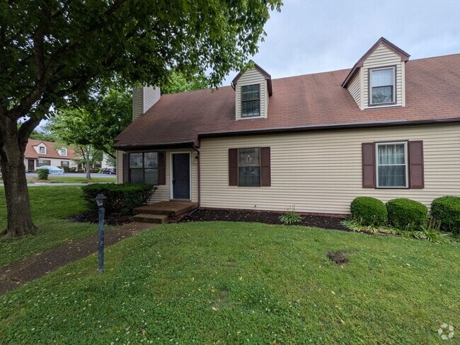 Building Photo - 1107 Quail Ct W Rental