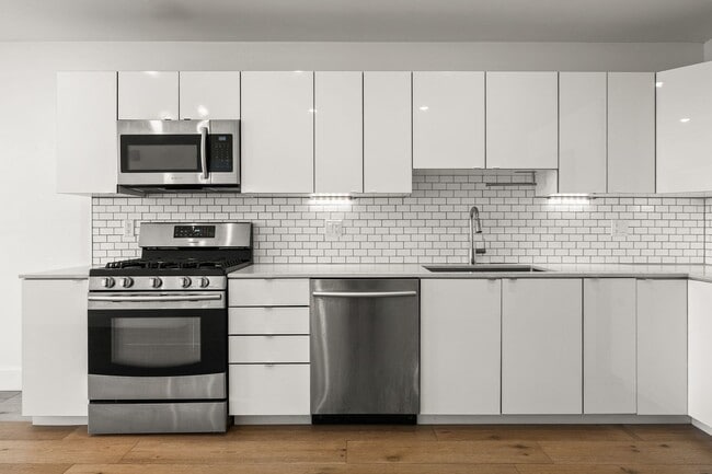 Photo - 250 Meridian St Unit 306
