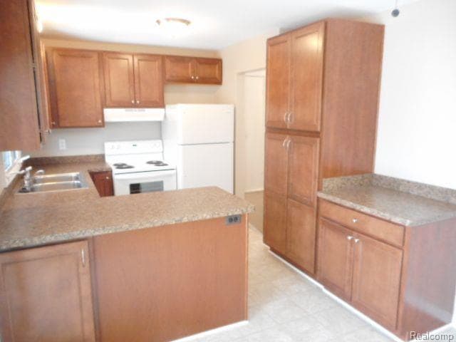 Photo - 25159 Normandy St