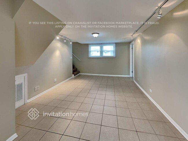 Photo - 14723 Menard Ave