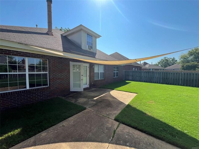 Photo - 9679 Greythorne Way