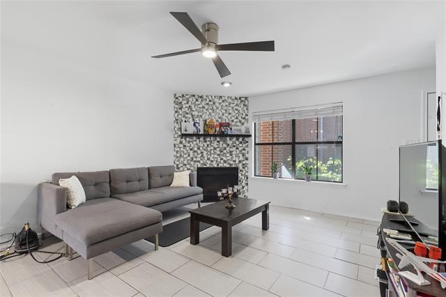 Photo - 3205 Donnelly Cir Unidad 201 Rental