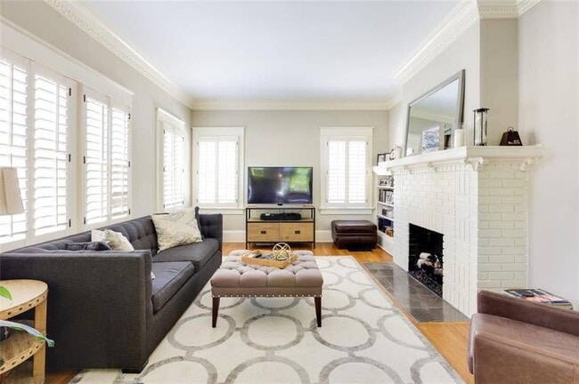 Photo - 1337 N Highland Ave NE