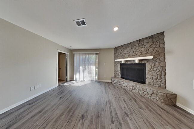 Photo - 3114 River Valley Dr
