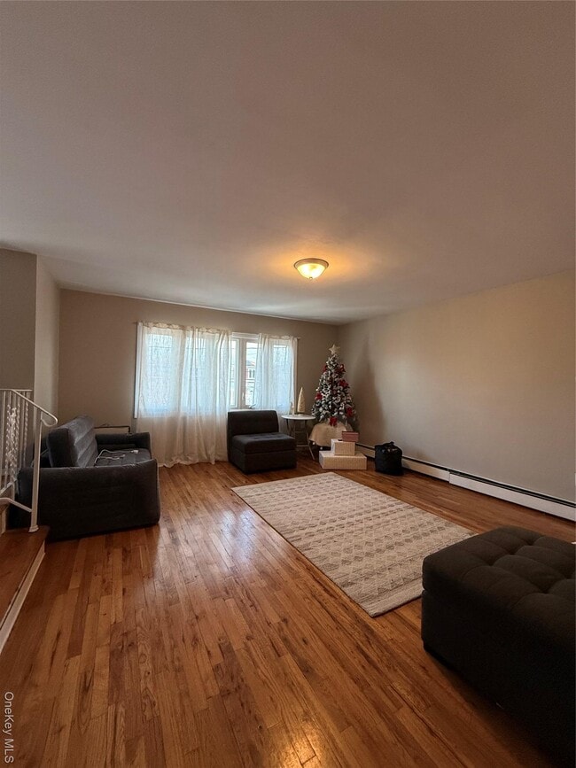 Photo - 259-23 Craft Ave