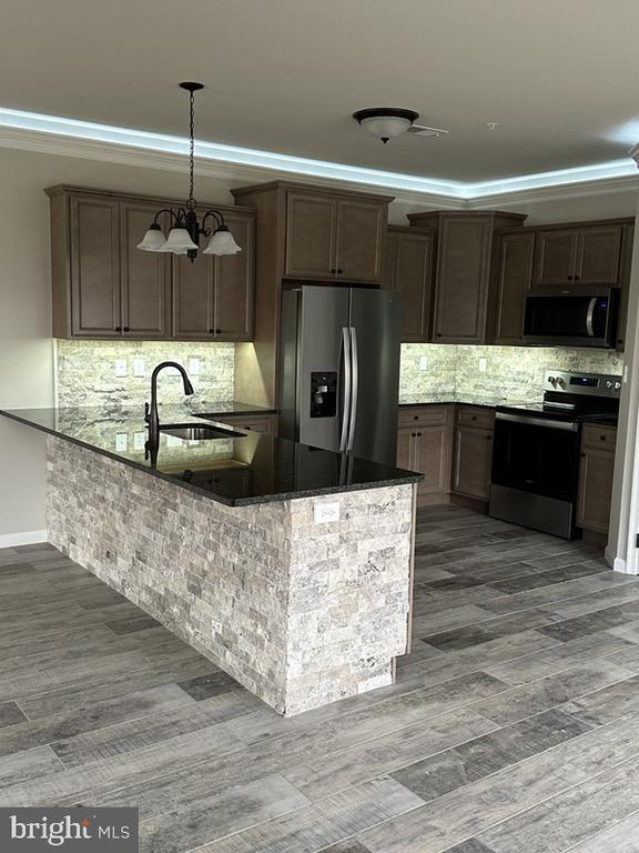 Photo - 103 Delano Dr