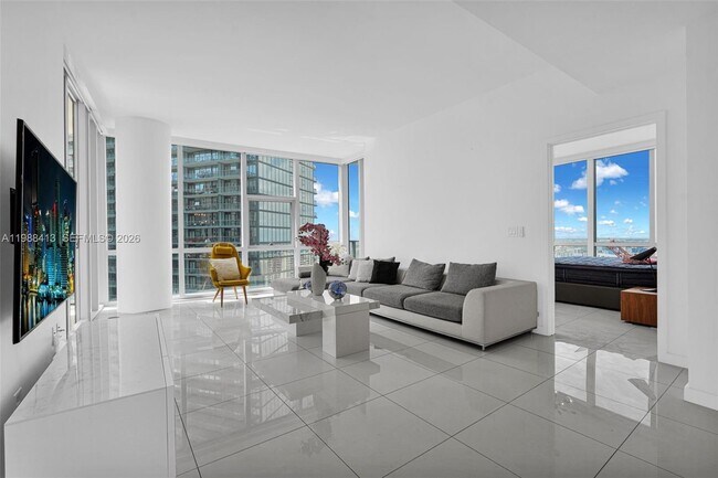 Photo - 851 NE 1st Ave