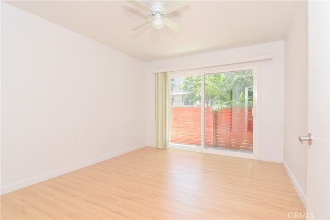 Photo - 11921 Goshen Ave Unit 1