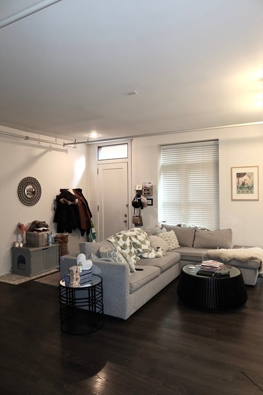 Photo - 57 N Washington St Unidad 1C