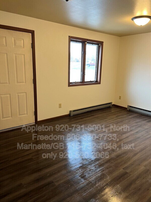 Photo - 476 Cedar St