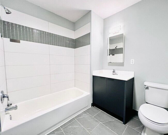 Photo - 160 Lafayette St Unit 52205