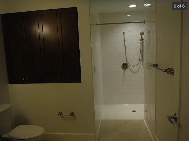 Photo - 223 N Irwin St