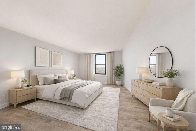 Photo - 4600 Duke St Unit 600