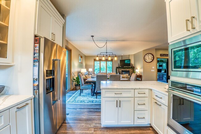 Photo - 416 Roosevelt Rd SW