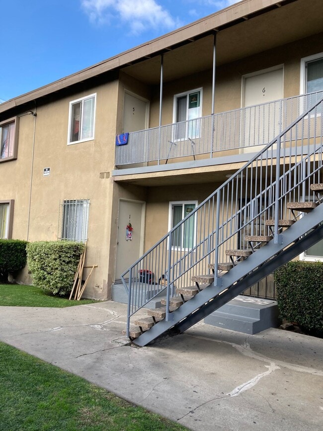 Photo - 11736 S Vermont Ave.