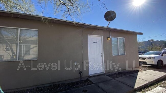 Photo - 1612 N Mohave Ave