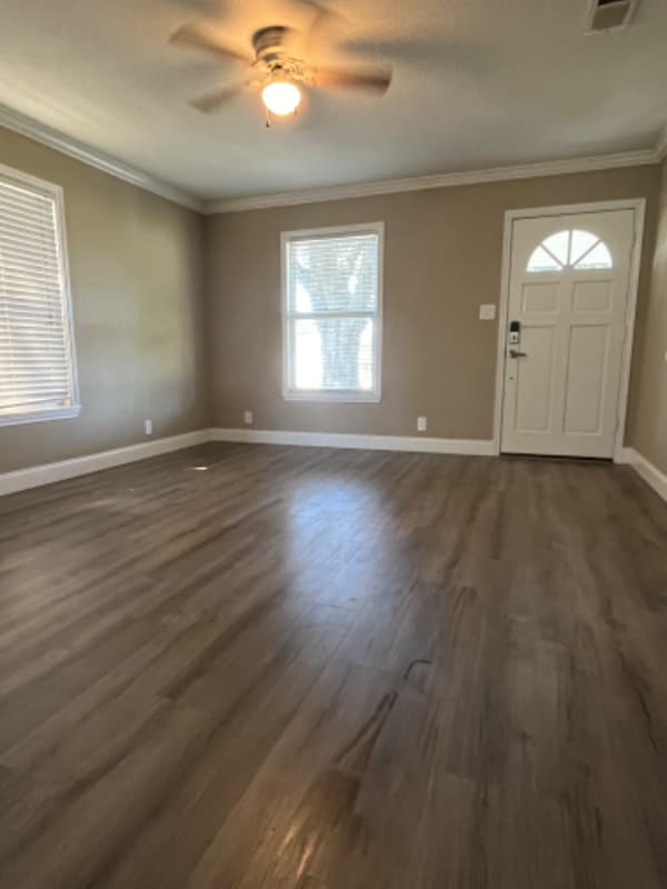 Photo - 1585 W Virginia St