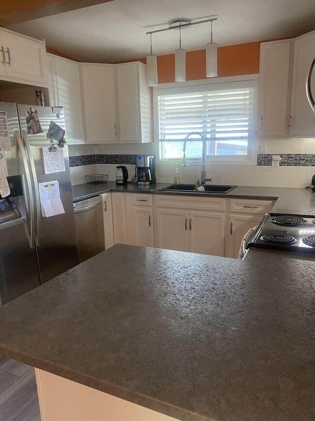 Photo - 3775 Hammond Ave