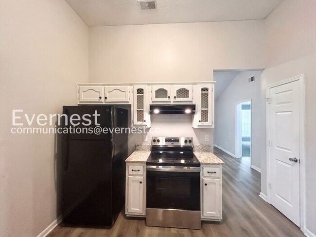 Photo - 10721 Ridgefield Dr