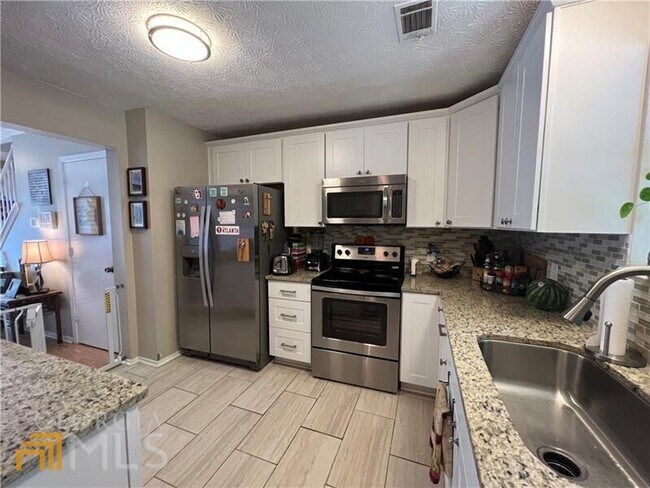 2607 Queen Anne Ct Casa Adosada Para alquiler en Atlanta, GA | ForRent.com