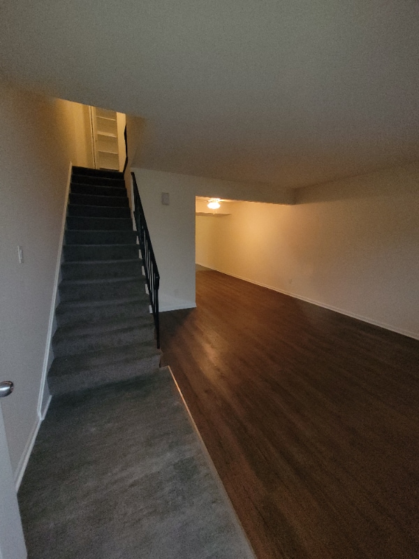 Photo - 7600 Whitcomb St