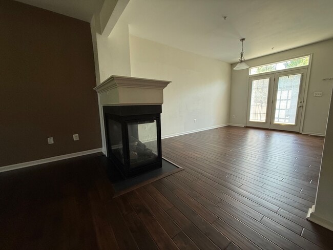Photo - 951 Hall Station Dr