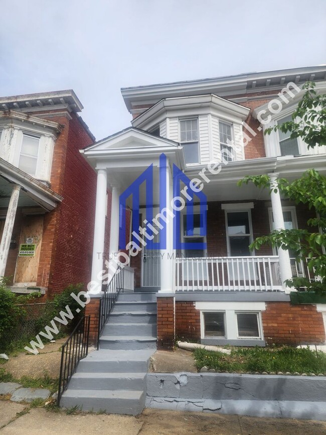 Spacious 4 Bedroom 2.5 Bath House in West ... - Spacious 4 Bedroom 2.5 Bath House in West ...