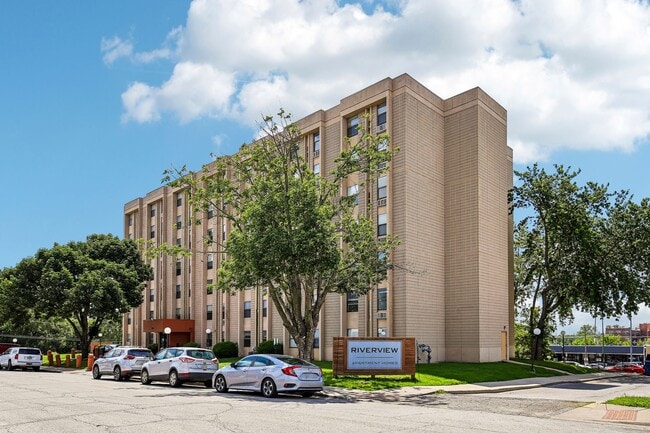Riverview Apartments - Riverview Apartments