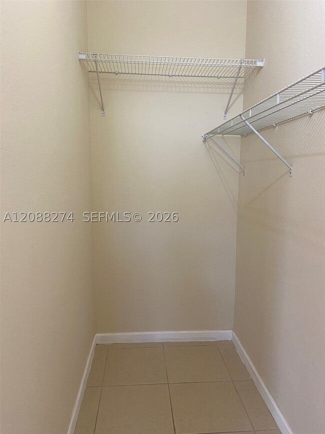 16945 SW 90th Terrace Cir Unit Studio