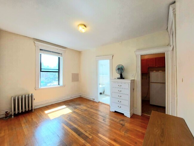 Photo - 1111 Boylston St Unit 44