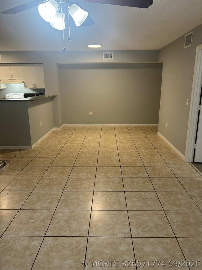 4820 N State Rd 7 Unit 10103
