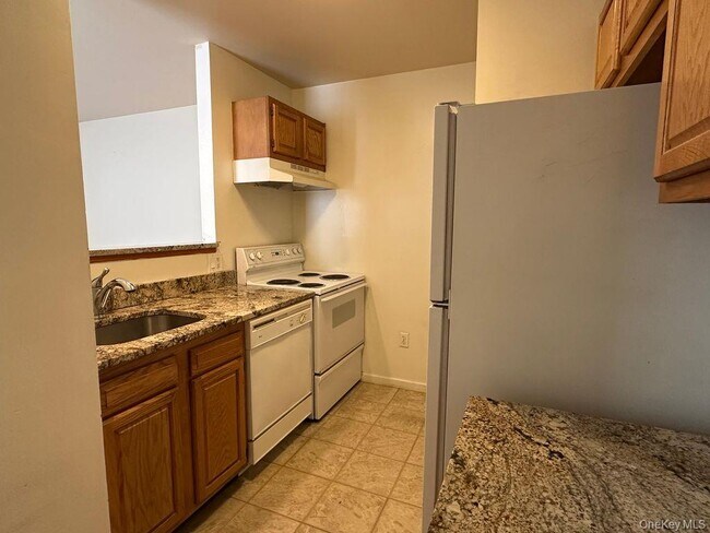 Photo - 1870 Baldwin Rd Unit 24