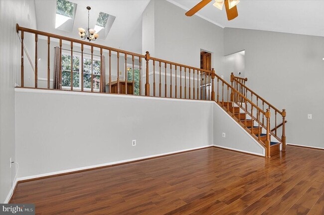 Photo - 18 Dudley Ct