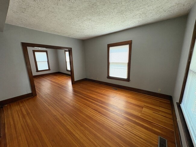 Photo - Charming 3-Bed Home with Spacious Layout &...